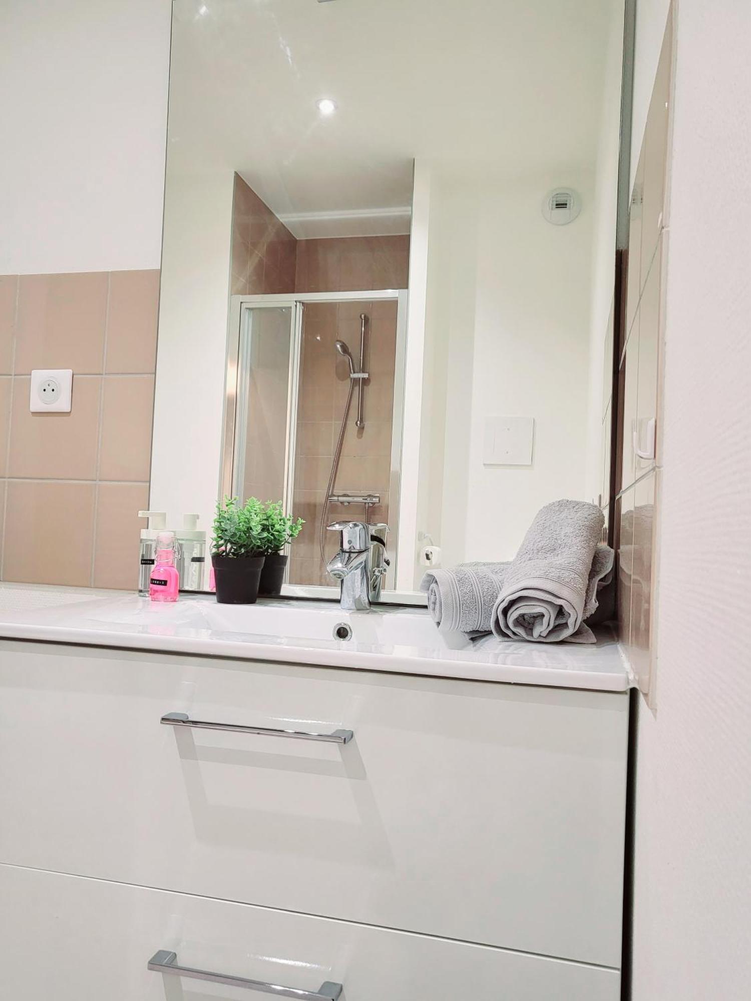 Appartement Le Chaleureux, 5Min Bale,Parking à Saint-Louis  Extérieur photo